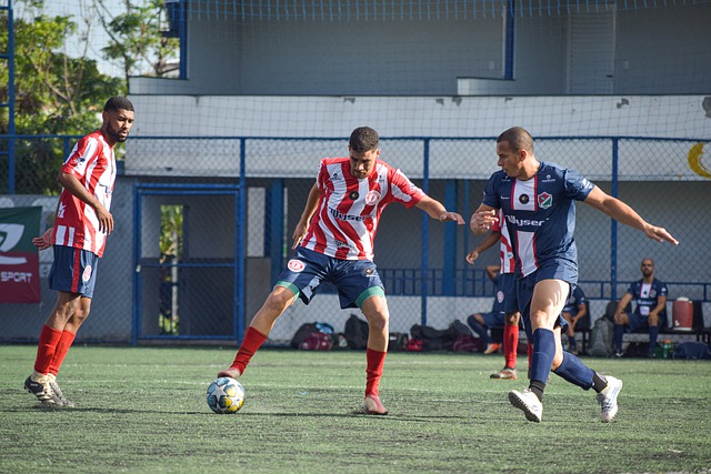 埃梅里：维拉正在与埃利奥特进行谈判，球员冬窗可能离队